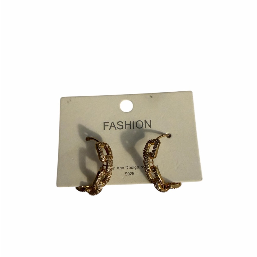 Gold Chain-Link Hoop Earrings • NWT